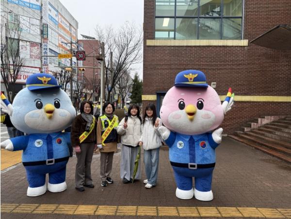 전북자치경찰위원회, 개학기 등굣길 안전 지킨다 기사 이미지